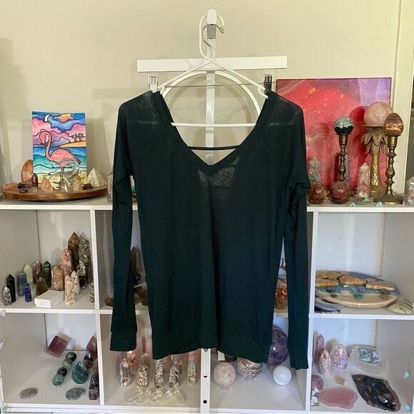 Revolve CHASER nwt open back deep green long sleeve ribbed top NEW - Picture 3 of 6